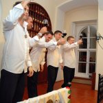 A következő kép nem jeleníthető meg, mert hibákat tartalmaz: „http://www.zene.hu/image/article/main/.150x300/11826.jpg”.